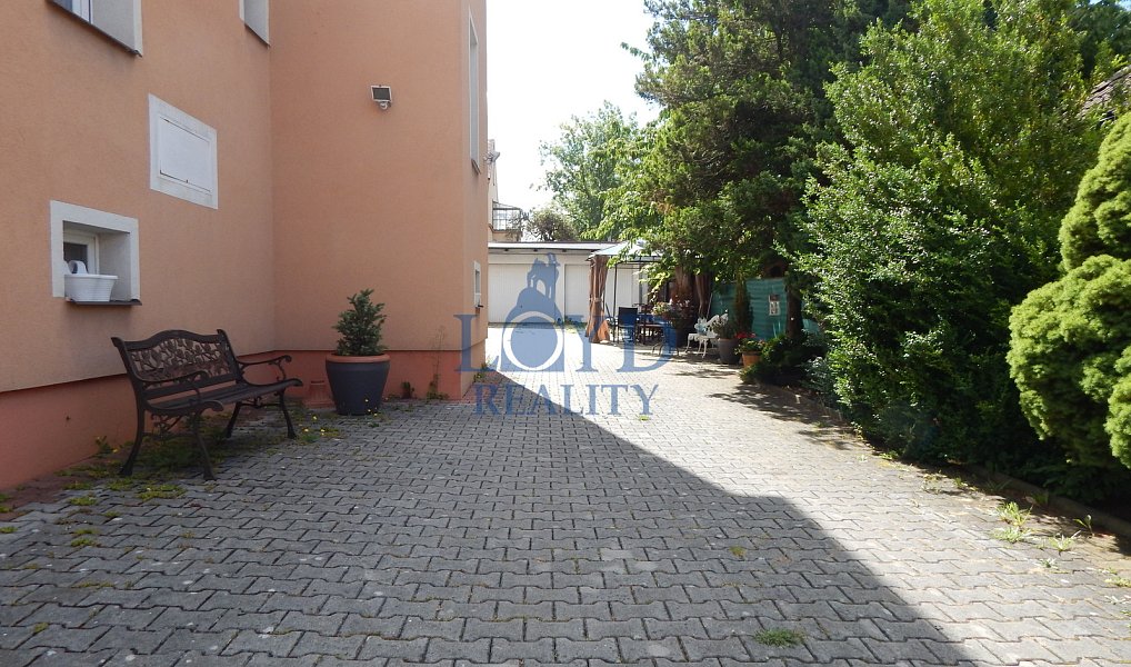 Prodej domu 210 m² s pozemkem 779 m², Sokolov – náhled fotky 27