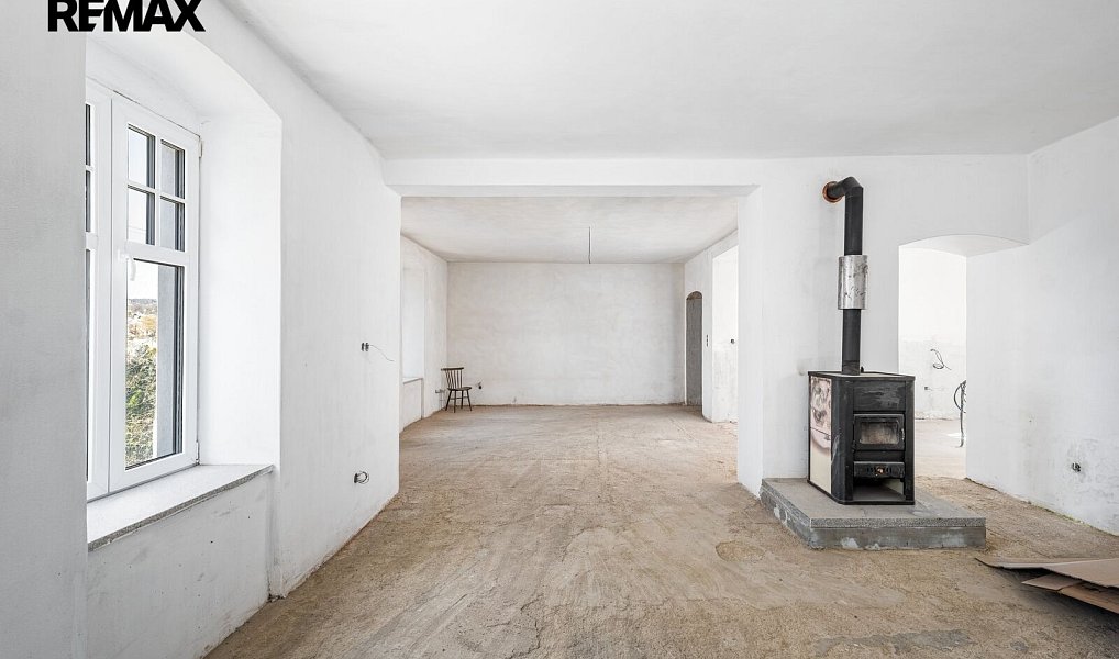 Prodej domu 550 m² s pozemkem 1 119 m², Volyně – náhled fotky 15
