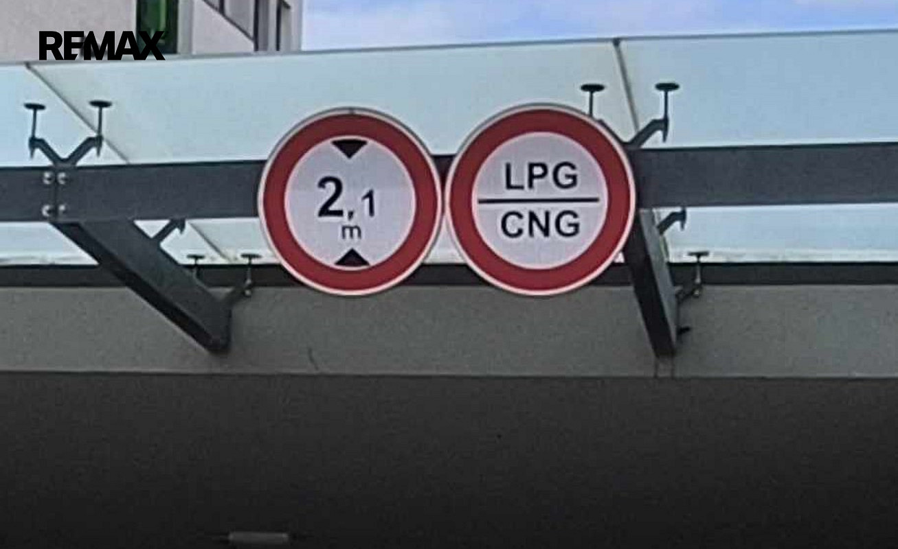 Pronájem garážového stání — photo 5