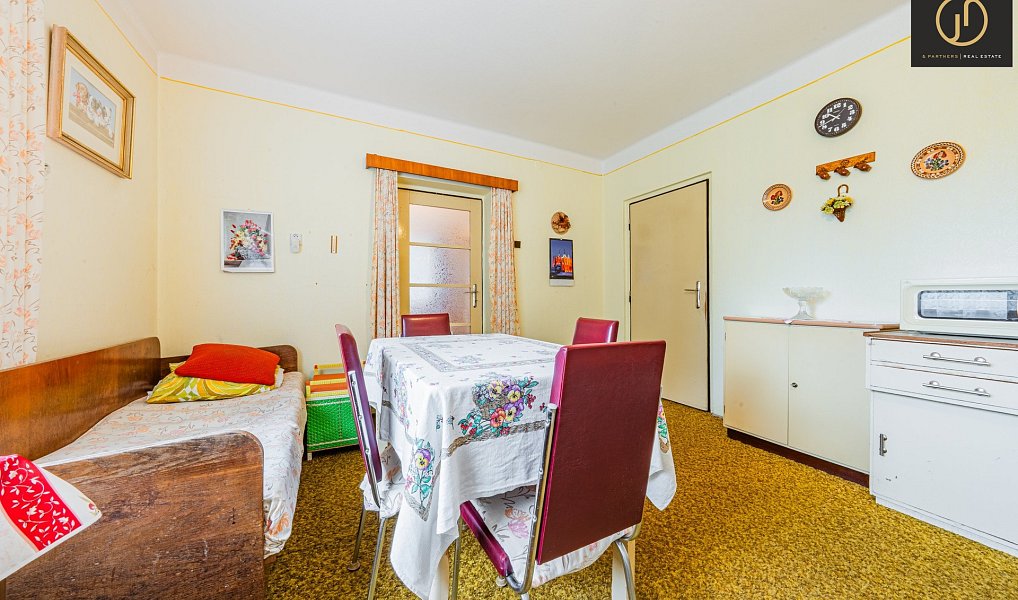 Prodej domu 277 m² s pozemkem 1 132 m², Lhota – náhled fotky 10