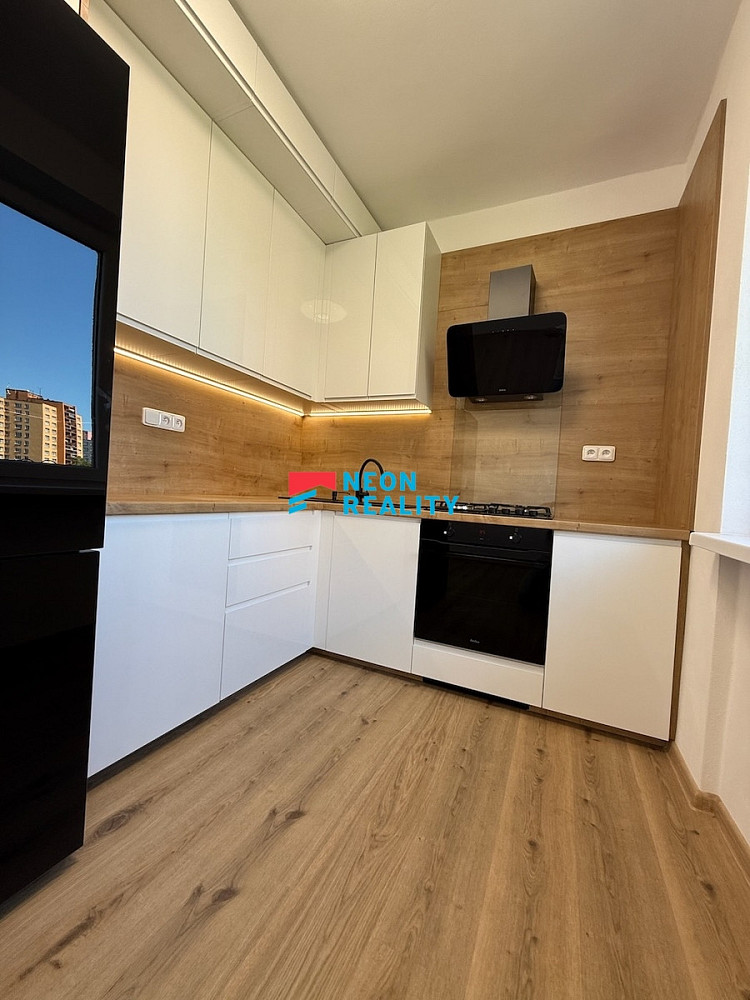 Pronájem bytu 3+kk 64 m² — photo 5