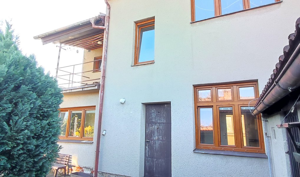Prodej nájemního domu, činžáku 200 m², Pardubice – náhled fotky 15
