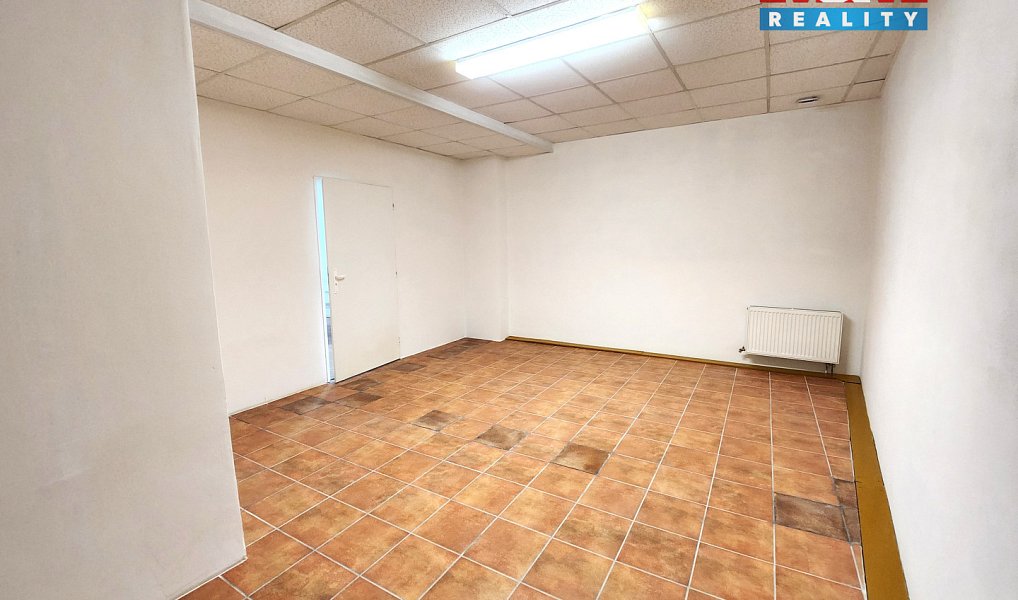 Prodej obchodních prostor 120 m², Kladno – náhled fotky 8