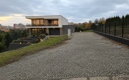 10 rooms, 363.0 m² in Kladno