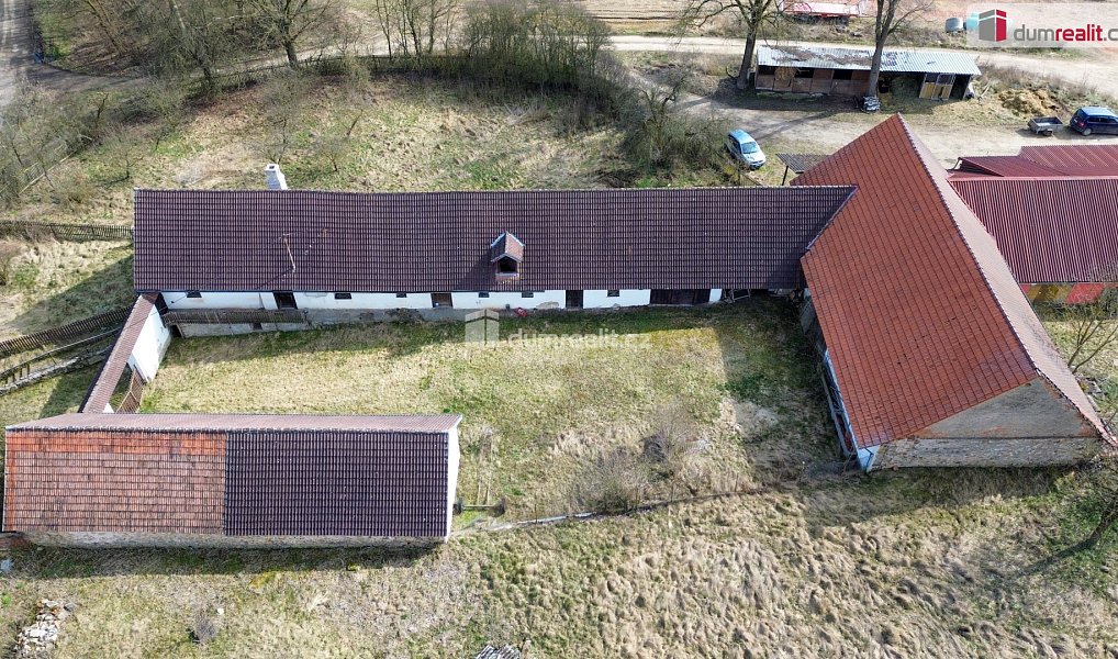 Prodej domu 60 m² s pozemkem 2 518 m², Zvěstov – náhled fotky 17