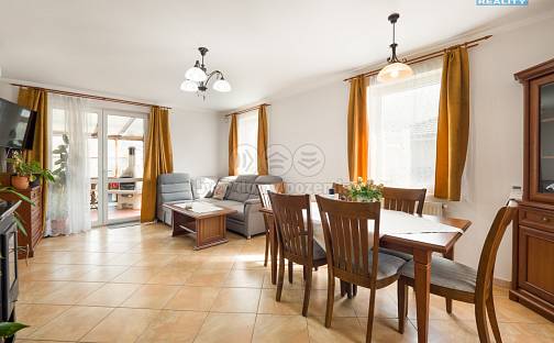 Prodej domu 116 m² s pozemkem 1 059 m², Sluhy, okres Praha-východ