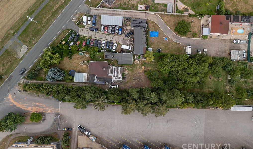 Prodej domu 145 m² s pozemkem 2 417 m², Radonice – náhled fotky 13