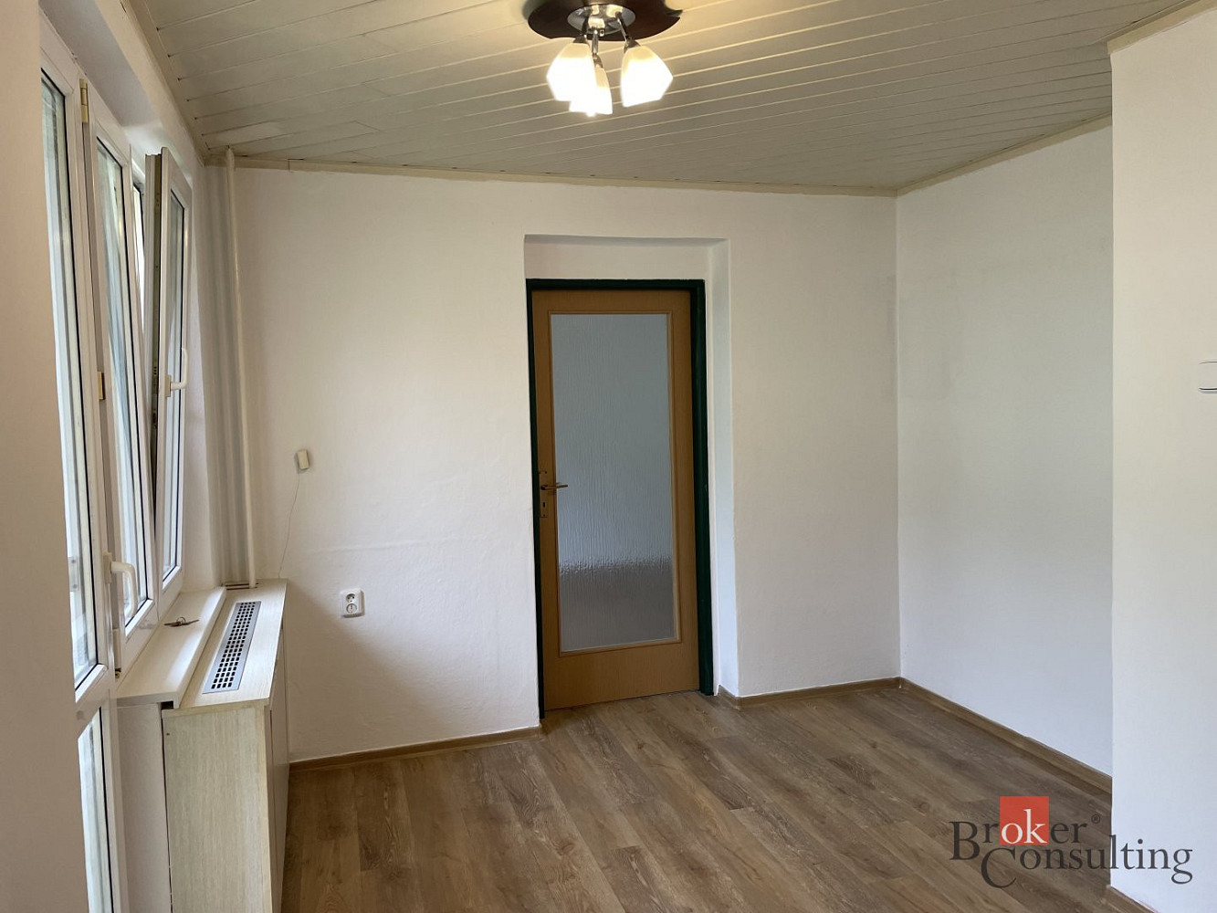 Pronájem bytu 3+1 68 m² – fotografie 4