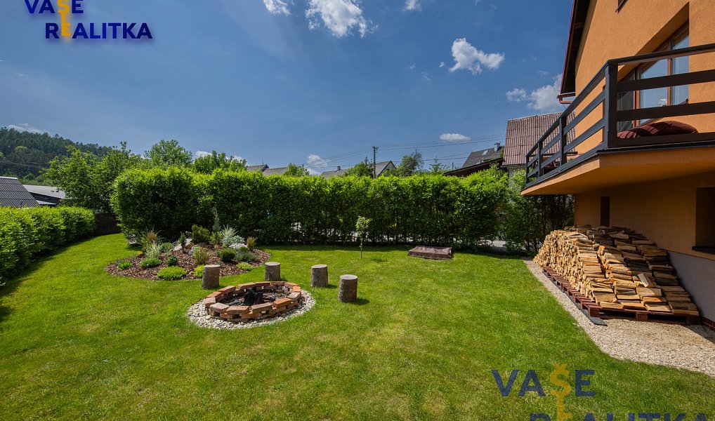Prodej domu 160 m² s pozemkem 824 m², Hrabišín – náhled fotky 12