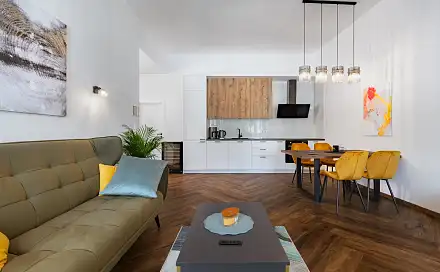 Prodej bytu 3+kk 83 m², Náměstí, Horní Planá, okres Český Krumlov