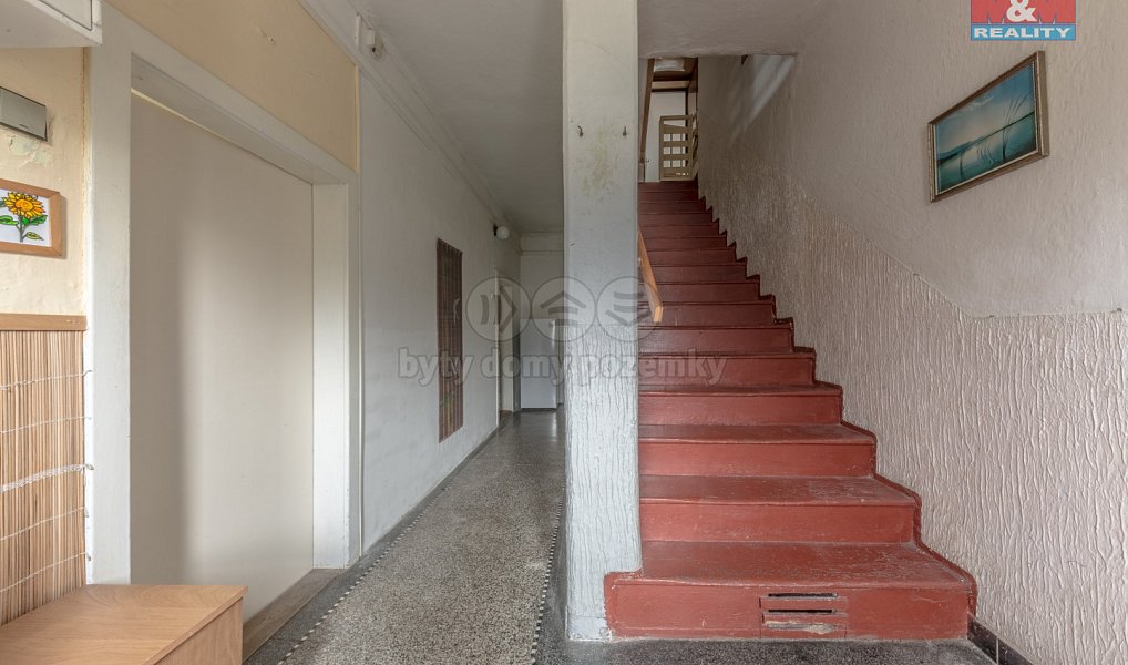 Prodej domu 246 m² s pozemkem 605 m², Jesenný – náhled fotky 11