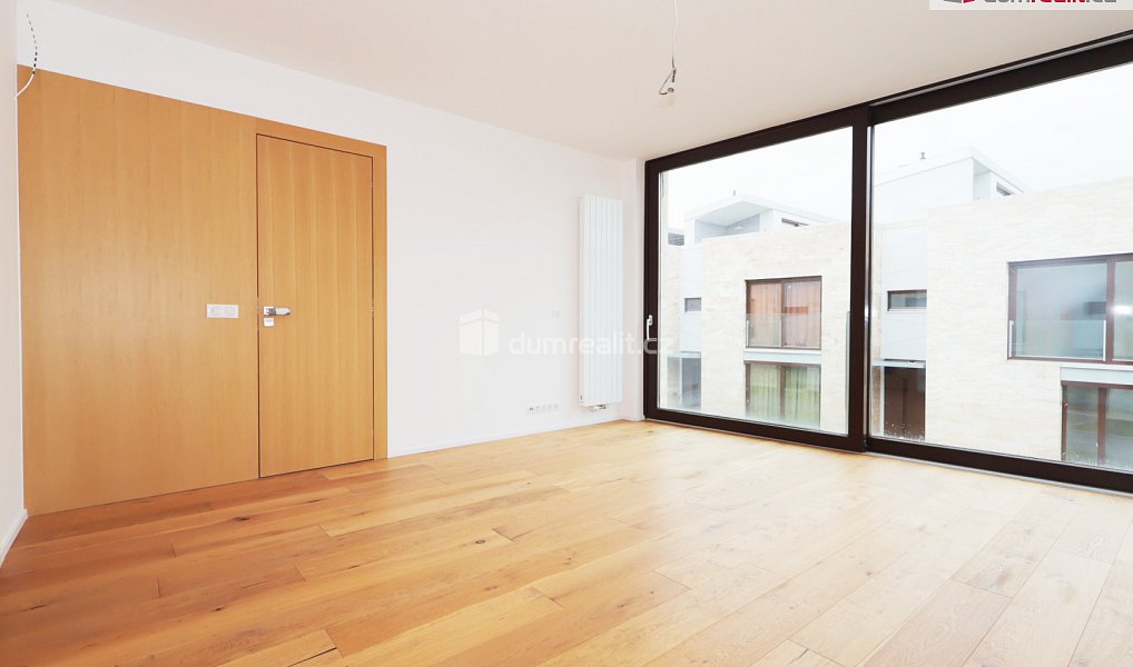 Prodej domu 378 m² s pozemkem 360 m², Praha – náhled fotky 11