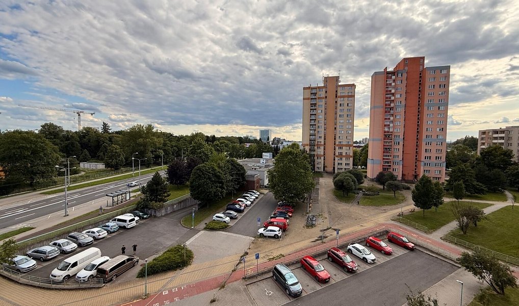 Prodej bytu 2+1 60 m², Ostrava – náhled fotky 25