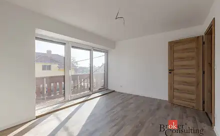 Pronájem bytu 3+kk 83 m²