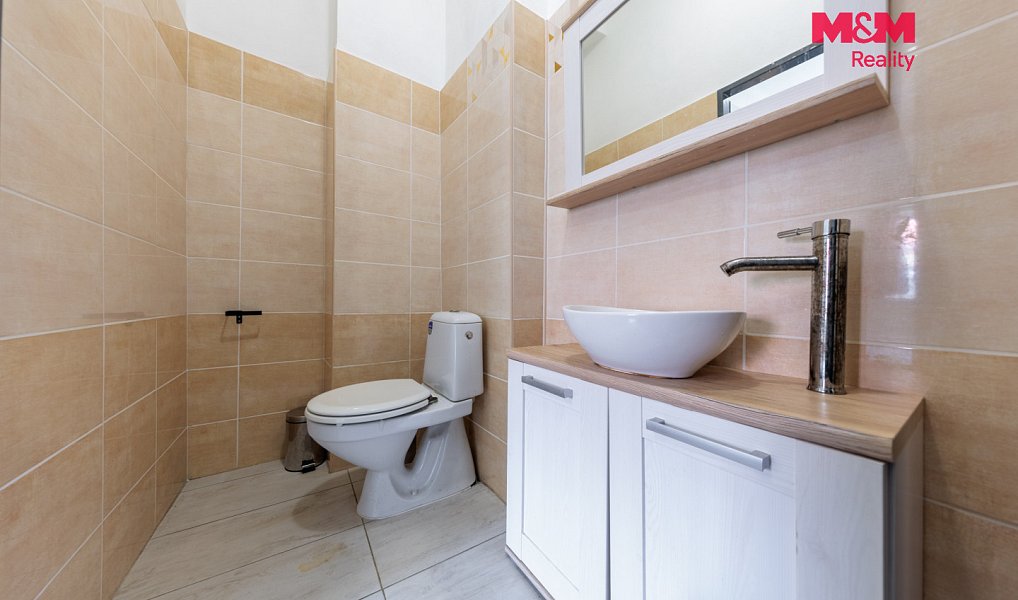 Prodej nájemního domu, činžáku 327 m², Hroznětín – náhled fotky 30