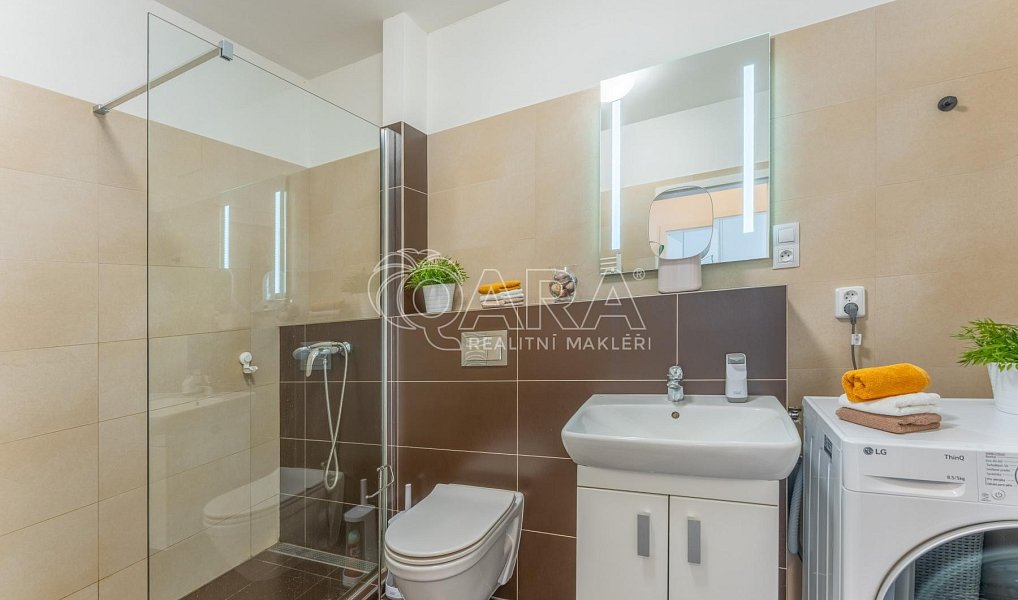 Prodej bytu 3+kk 79 m², Praha – náhled fotky 12