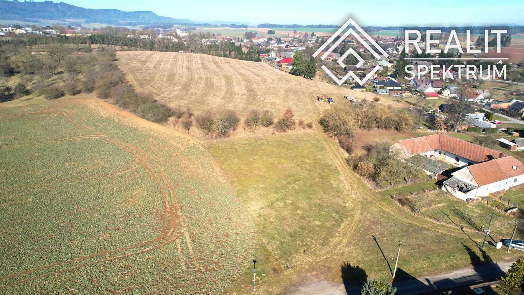 Prodej stavebního pozemku 1 917 m² — photo 4