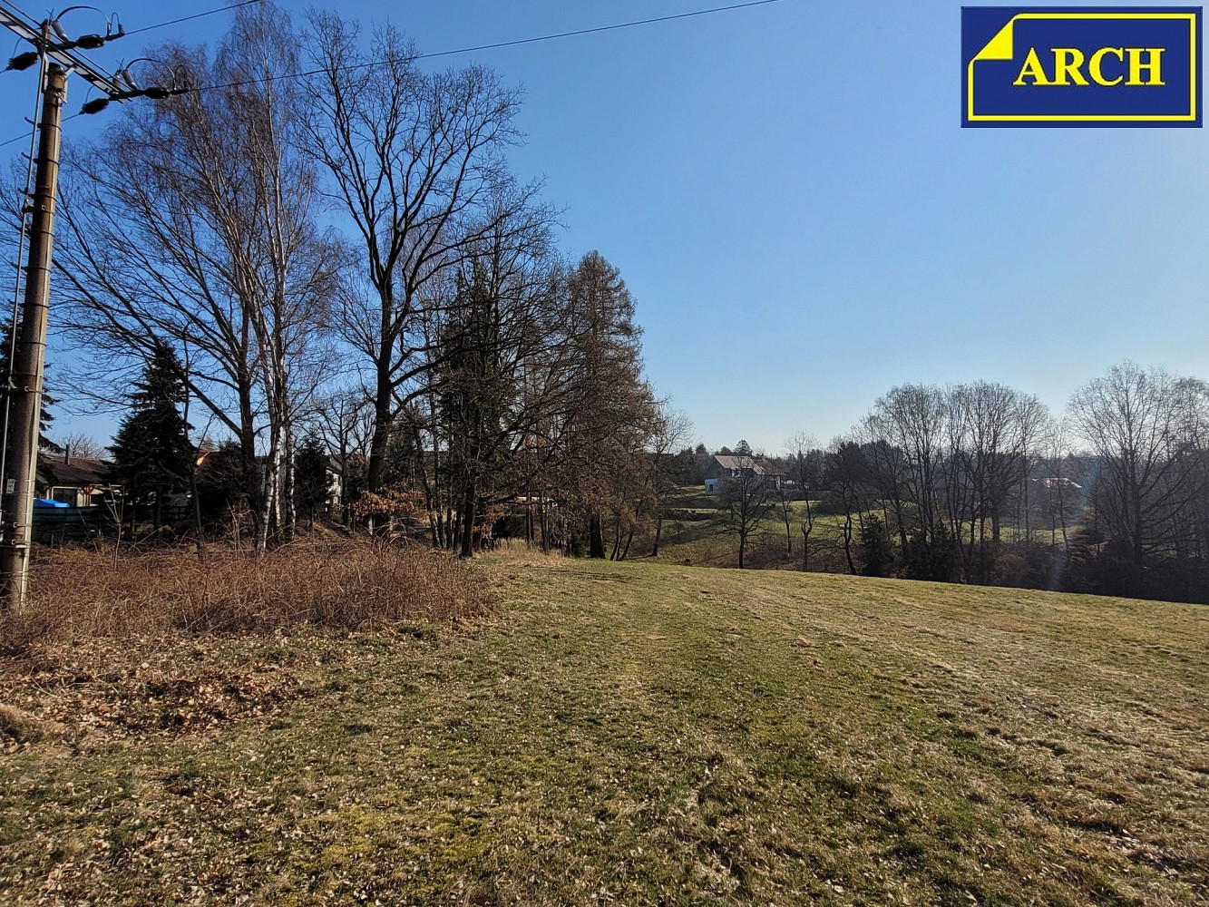 Prodej stavebního pozemku 1 217 m² – další