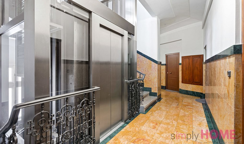 Pronájem bytu 1+kk 21 m², Praha – náhled fotky 13