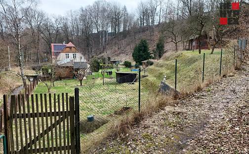 Prodej stavebního pozemku 1 396 m²