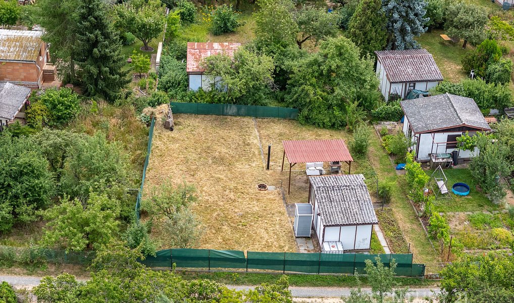 Prodej chaty/chalupy 16 m² s pozemkem 328 m², Praha – náhled fotky 19