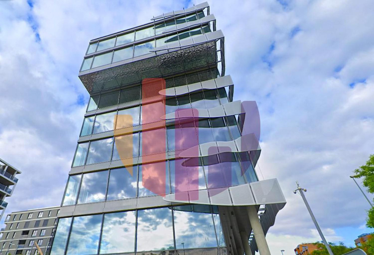 Pronájem kanceláře 1 000 m² — photo 3