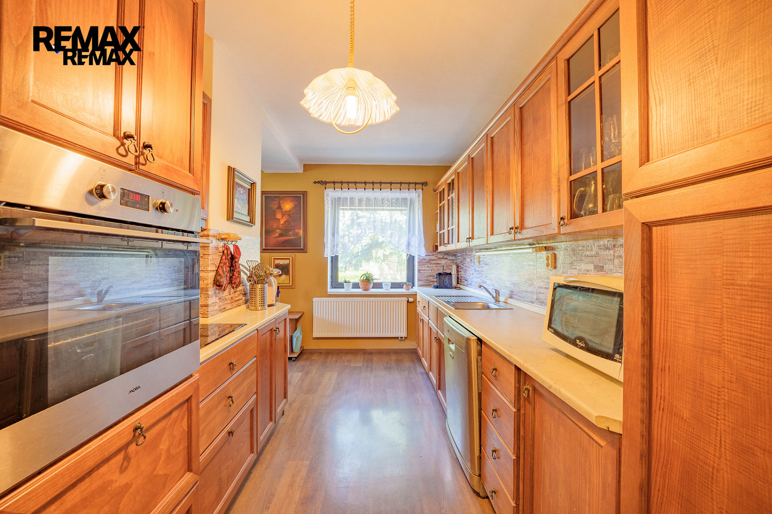 Prodej domu 100 m² s pozemkem 541 m² — photo 2