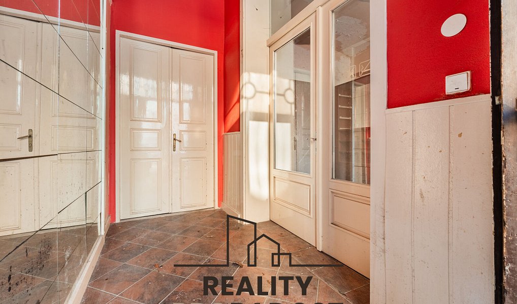 Prodej ubytovacího objektu 1 200 m², Znojmo – náhled fotky 27