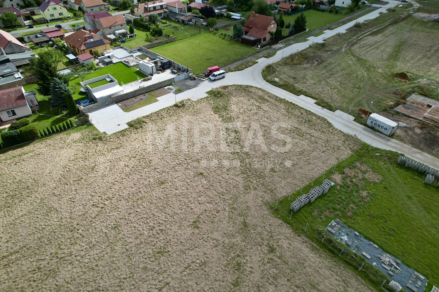 Prodej stavebního pozemku 942 m² — photo 4