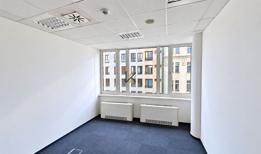 Pronájem kanceláře 177 m², Praha – náhled fotky 3