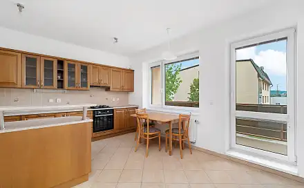 Pronájem bytu 3+kk 79 m²