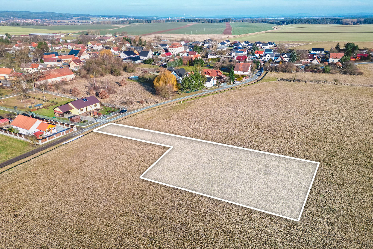 Prodej stavebního pozemku 2 121 m²
