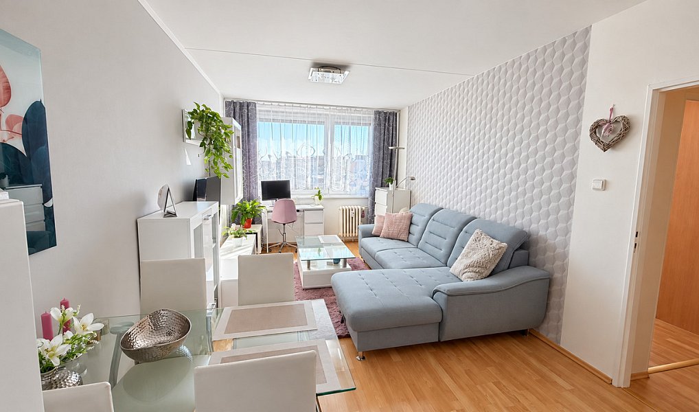 Prodej bytu 2+kk 46 m², Praha – náhled fotky 2