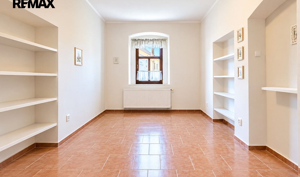 Prodej chaty/chalupy 330 m² s pozemkem 1 643 m², Sklené nad Oslavou – náhled fotky 27
