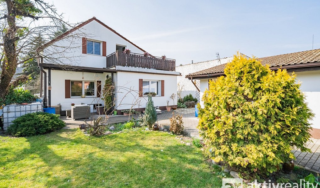 Prodej domu 150 m² s pozemkem 598 m², Neratovice – fotka 1 z 26