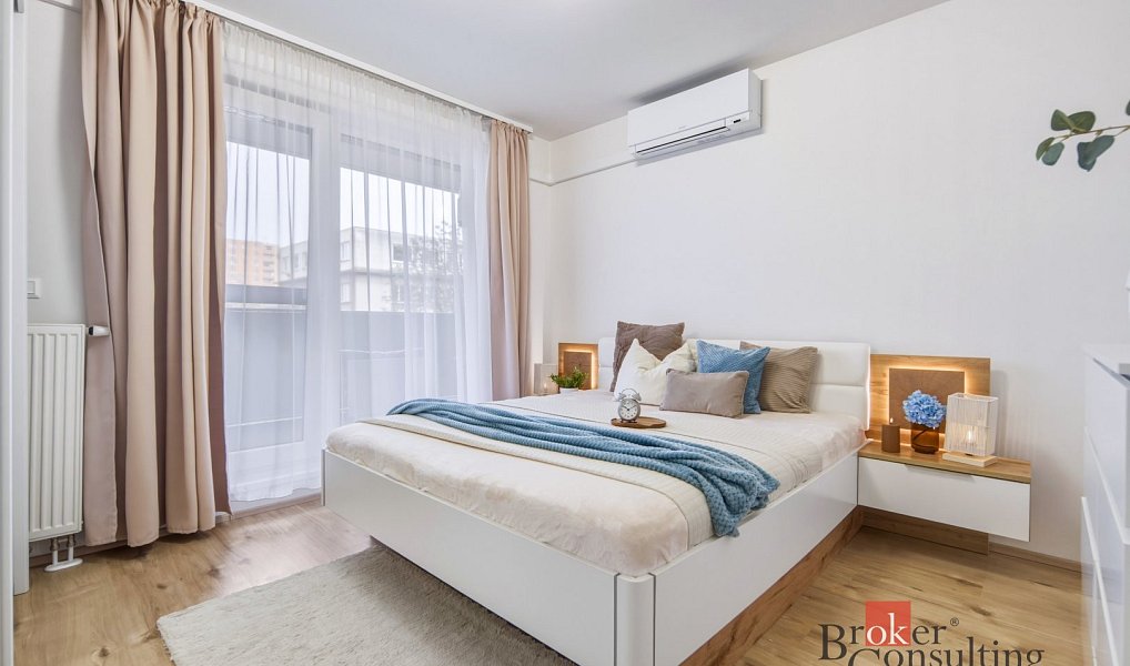 Pronájem bytu 2+kk 59 m², Pardubice – náhled fotky 7