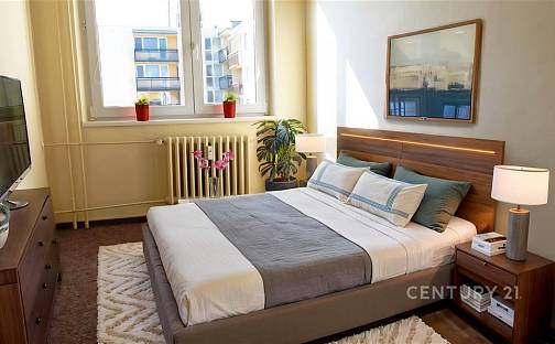 Pronájem bytu 3+1 72 m², Moldavská, Brno - Bohunice