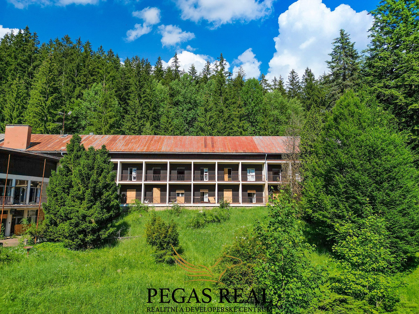 Prodej ubytovacího objektu 4 400 m² – fotografie 5