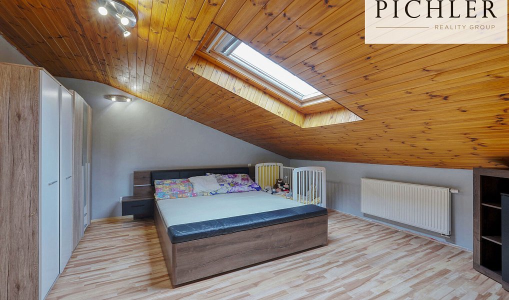 Prodej domu 330 m² s pozemkem 1 823 m², Nekvasovy – náhled fotky 8