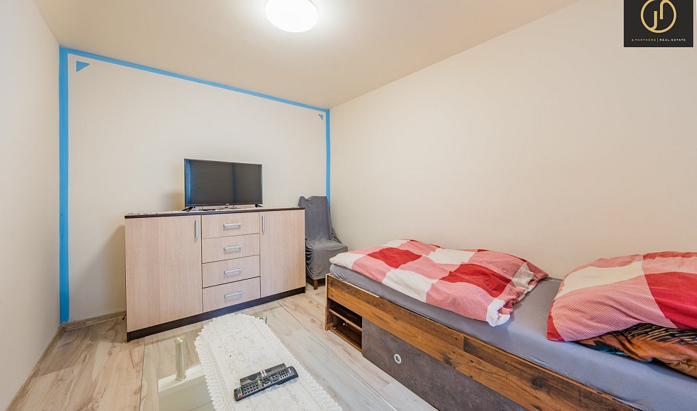Prodej domu 640 m² s pozemkem 2 342 m², Chožov – náhled fotky 13