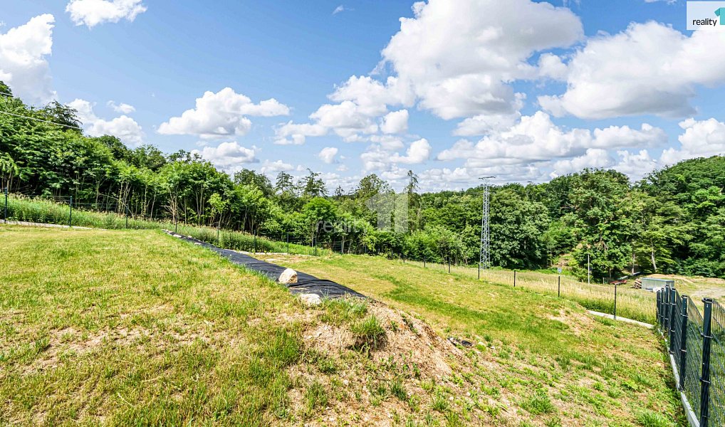 Prodej domu 200 m² s pozemkem 919 m², Vysoký Újezd – náhled fotky 48