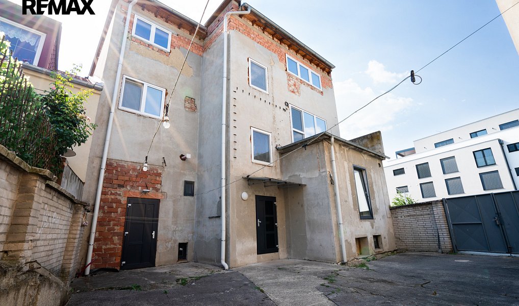 Prodej domu 290 m² s pozemkem 251 m², Kyjov – náhled fotky 28