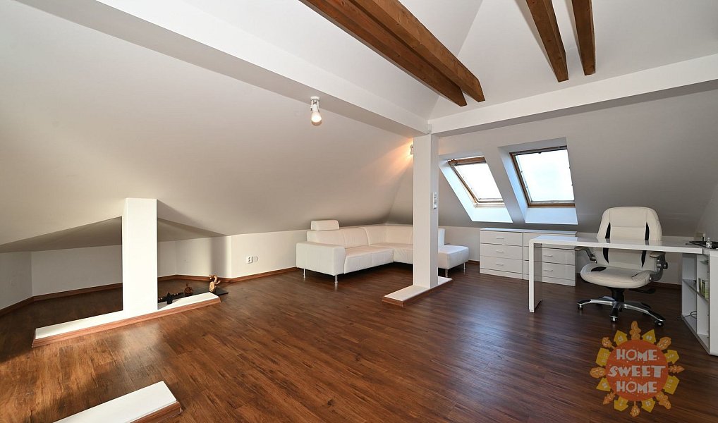 Pronájem domu 610 m² s pozemkem 747 m², Průhonice – náhled fotky 10