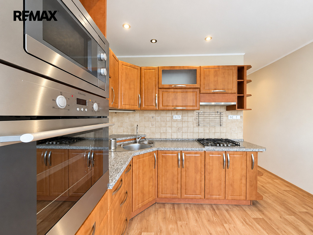 Prodej bytu 3+1 76 m² – fotografie 2