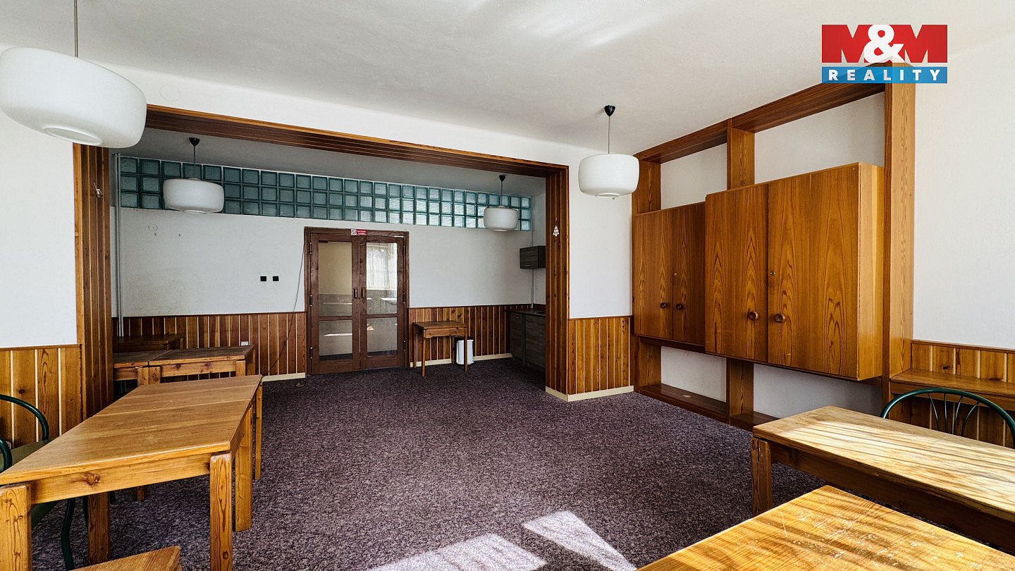 Pronájem ubytovacího objektu 563 m² – fotografie 2