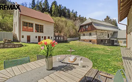 Prodej domu 563 m² s pozemkem 73 897 m², Mukařov - Vicmanov, okres Mladá Boleslav