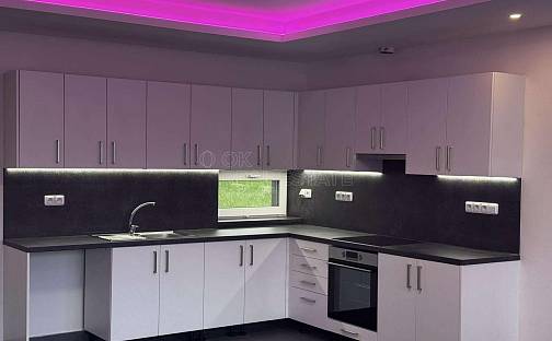 Pronájem domu 103 m² s pozemkem 150 m², náměstí Svobody, Šternberk, okres Olomouc