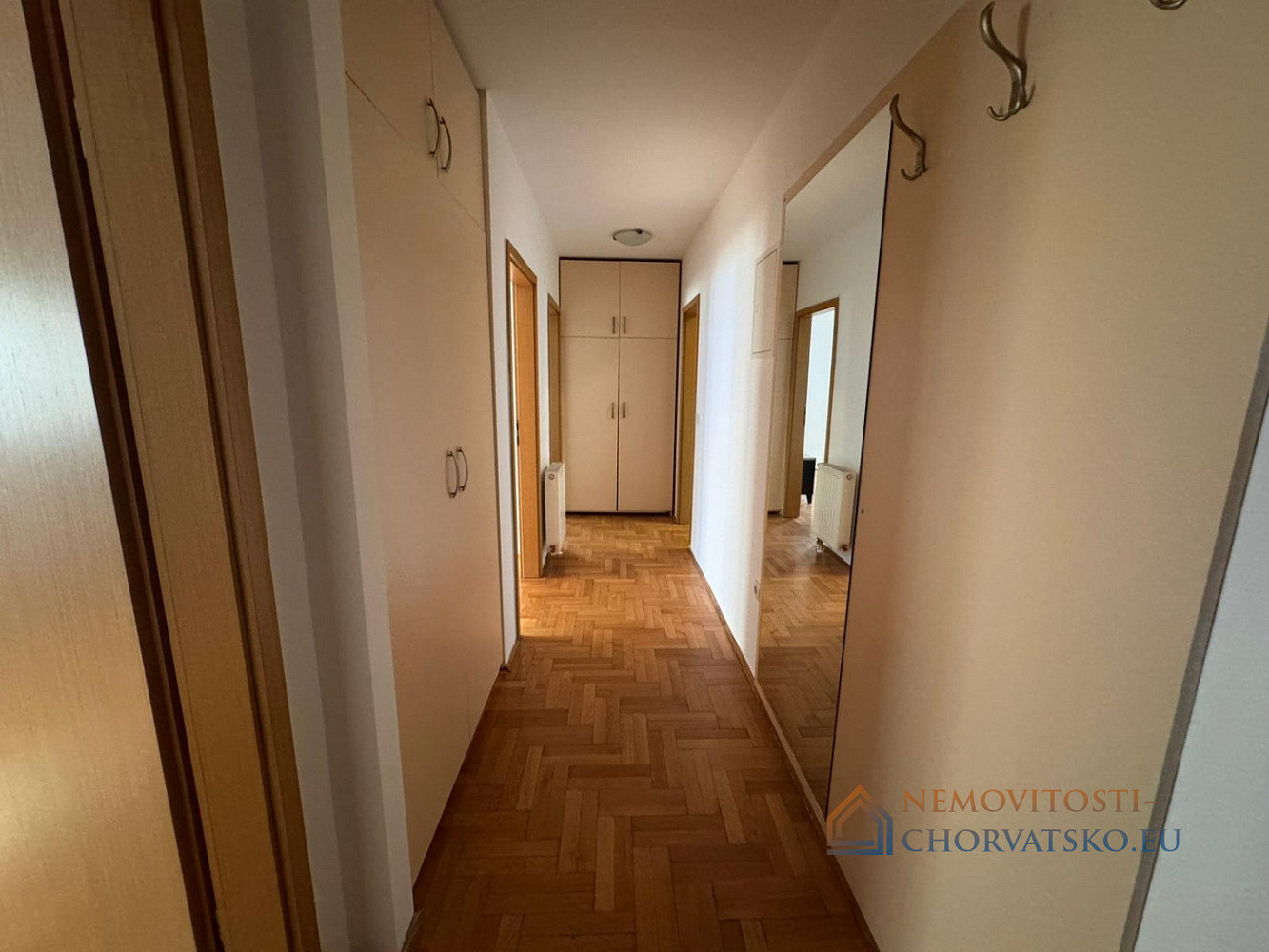 Prodej bytu 2+kk 60 m² - Widok 2