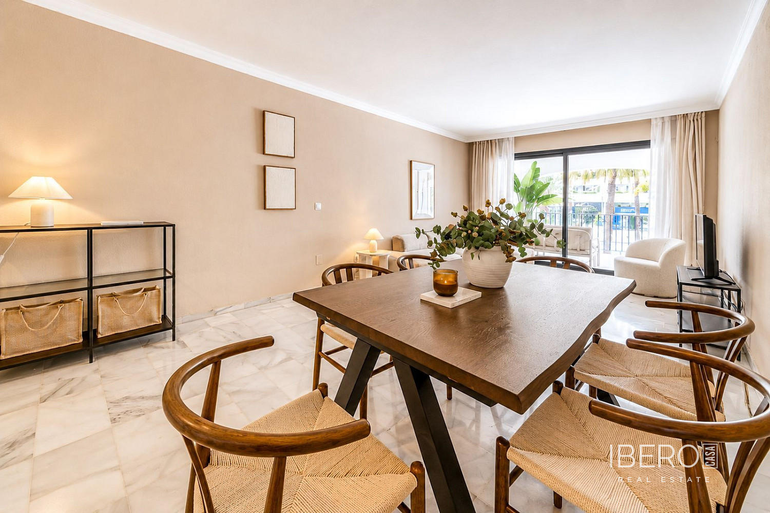 Prodej bytu 4+kk 115 m² - Més