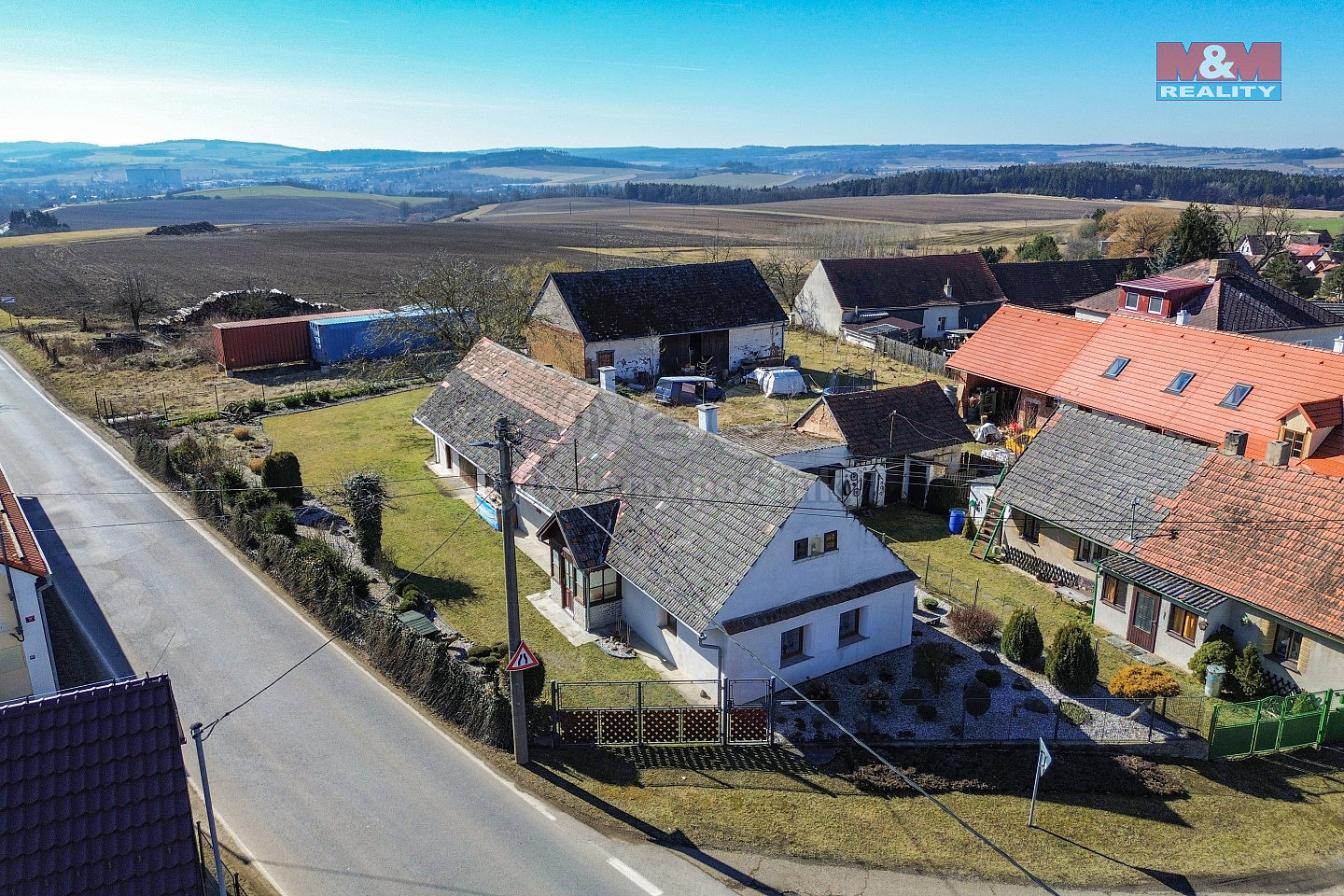 Prodej domu 126 m² s pozemkem 1 072 m² – fotografie 3
